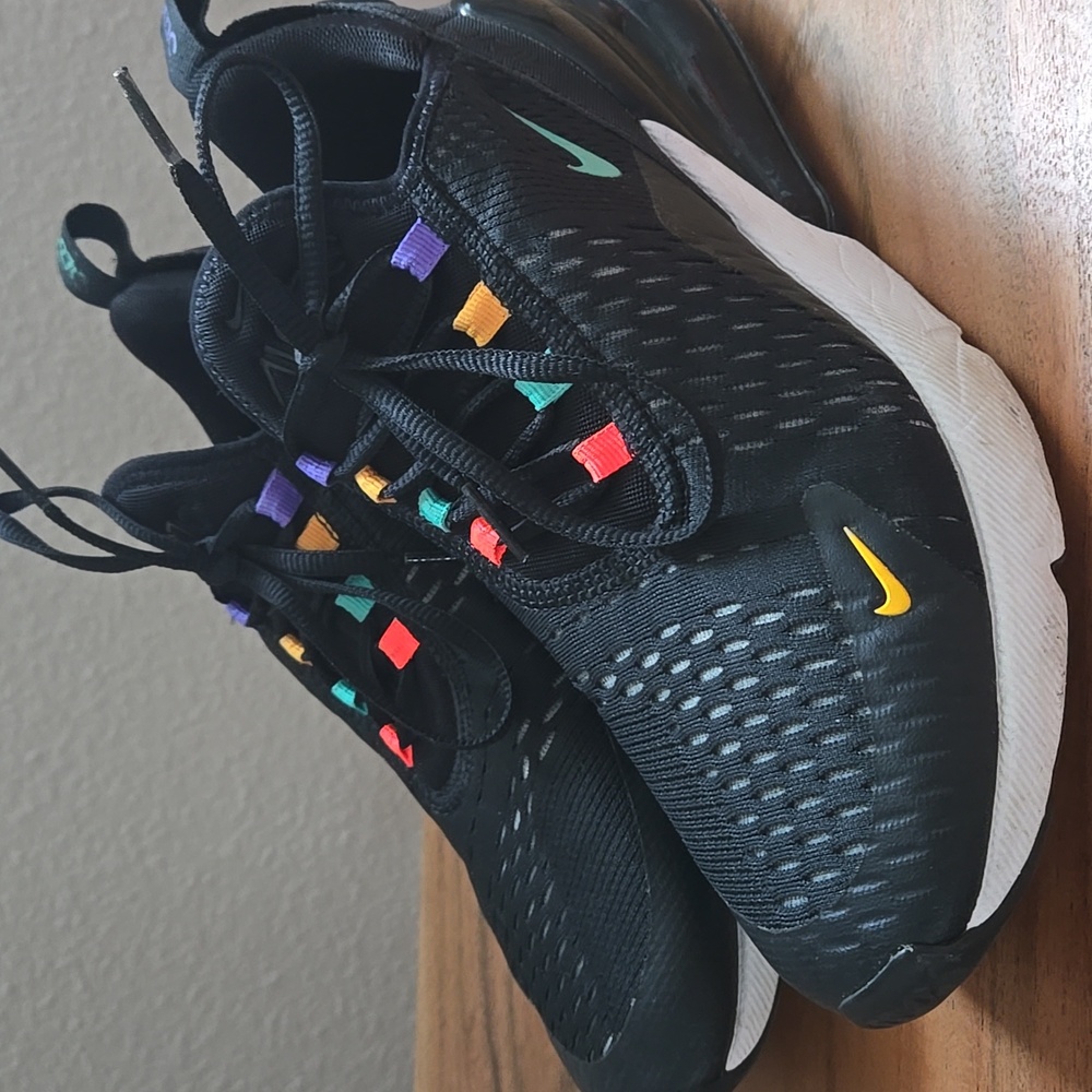 Nike Air Max 270 Black Sneakers with Multicolor Accents - Picture 2 of 13